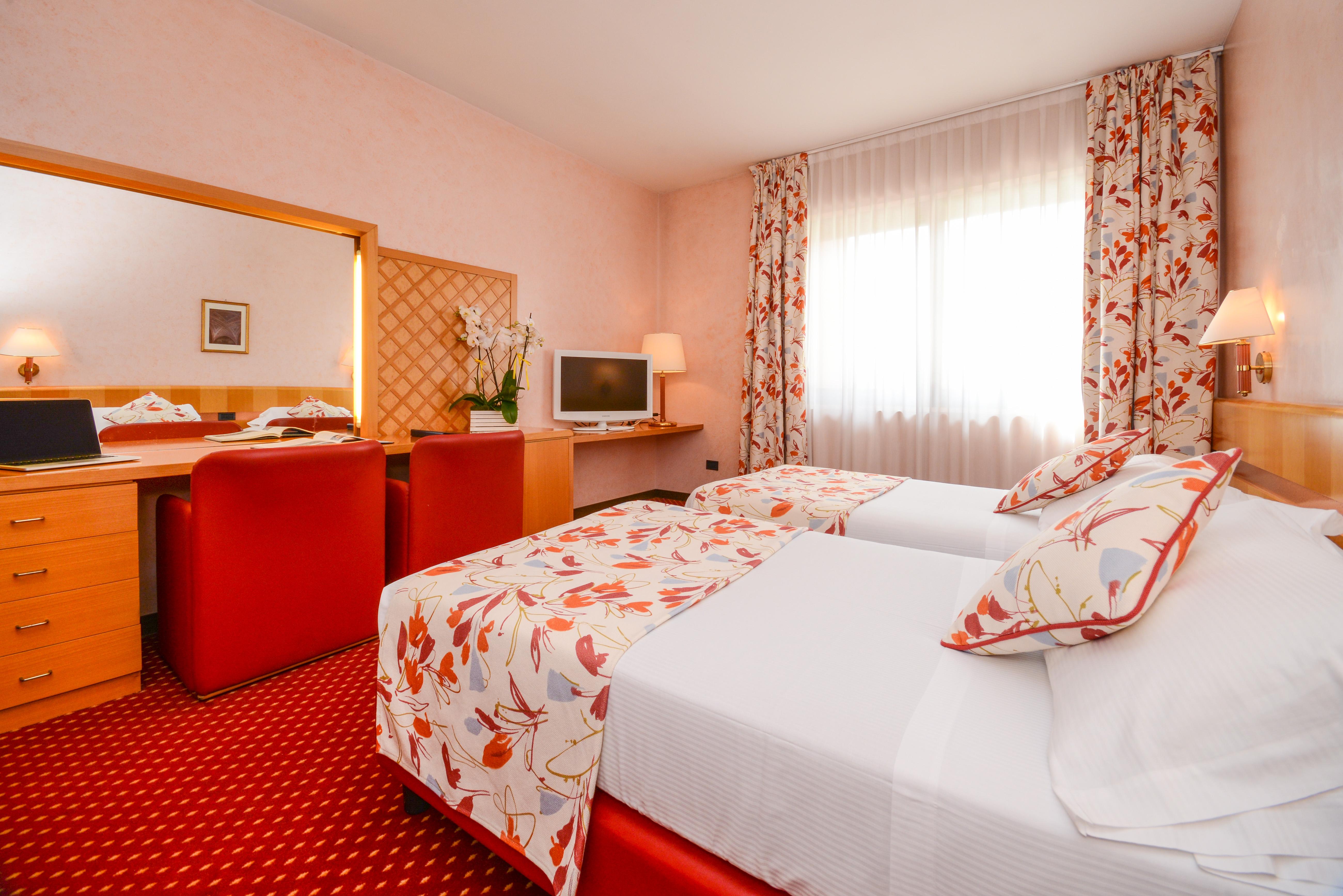 Hotel Oliveto Ντεζεντσάνο ντελ Γκάρντα Εξωτερικό φωτογραφία
