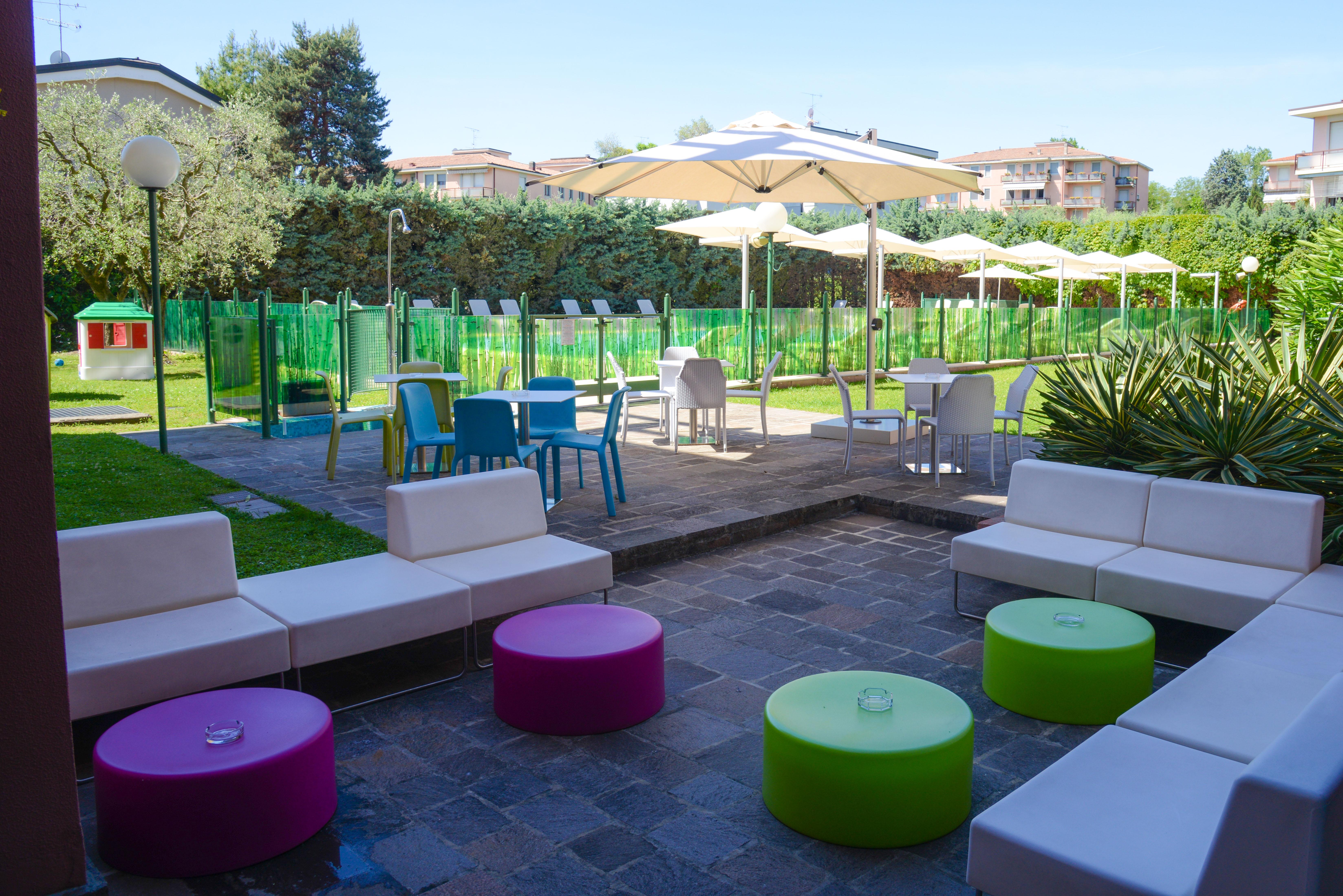 Hotel Oliveto Ντεζεντσάνο ντελ Γκάρντα Εξωτερικό φωτογραφία