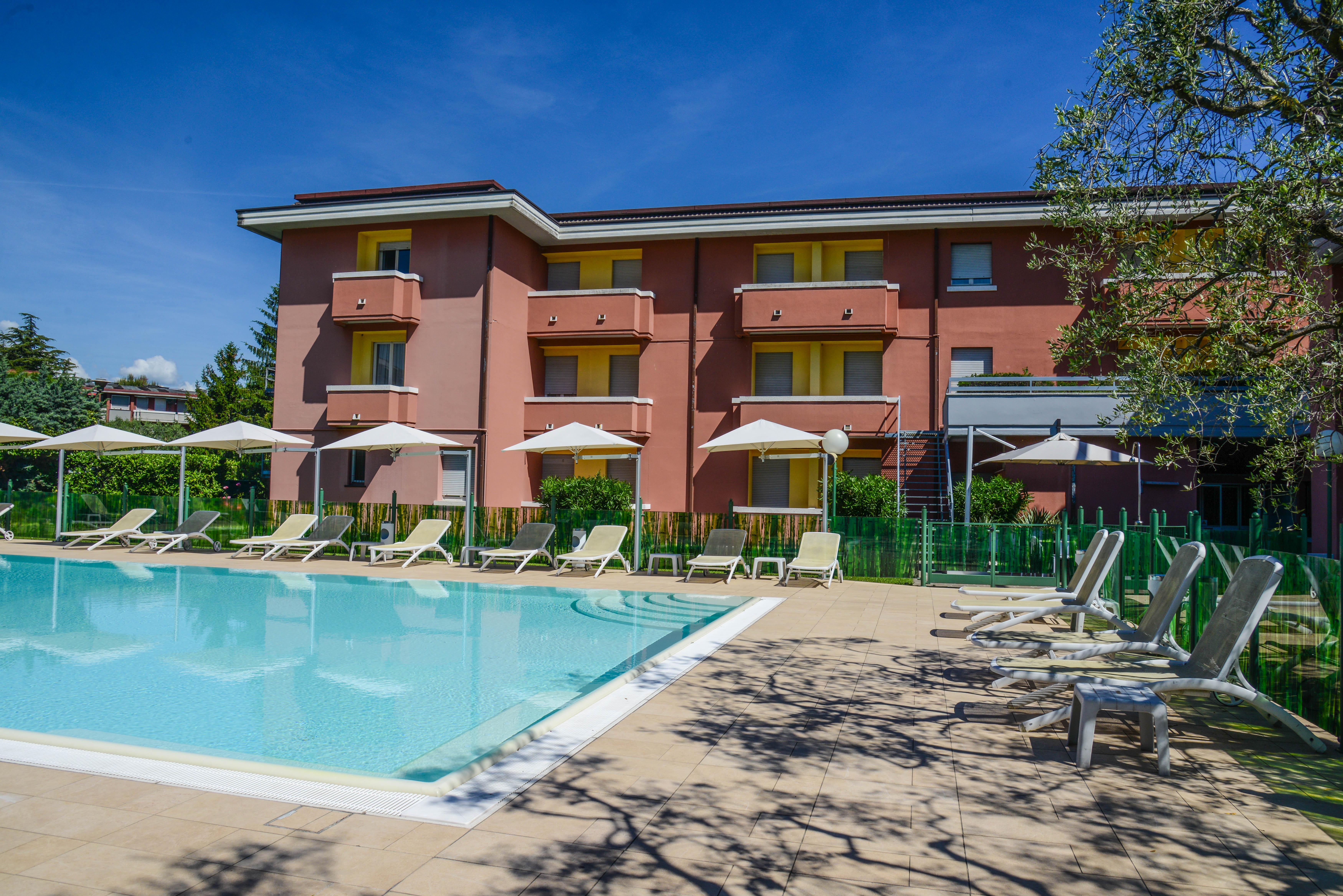Hotel Oliveto Ντεζεντσάνο ντελ Γκάρντα Εξωτερικό φωτογραφία